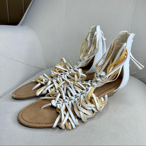 Seychelles Women's Size 9 Gladiator Strappy Sandals White Leather Boho - Picture 1 of 4